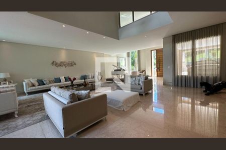 Casa à venda com 5 quartos, 740m² em Alphaville, Santana de Parnaíba