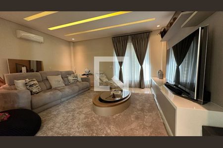 Casa de condomínio à venda com 740m², 5 quartos e 3 vagas