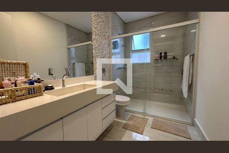 Casa de condomínio à venda com 740m², 5 quartos e 3 vagas