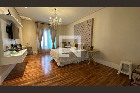 Casa de condomínio à venda com 740m², 5 quartos e 3 vagas