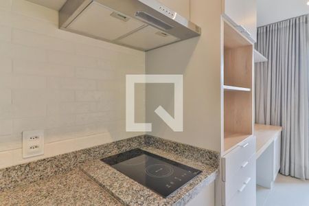 Quarto / Cozinha de apartamento para alugar com 1 quarto, 25m² em Pinheiros, São Paulo