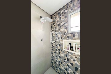 Casa à venda com 100m², 2 quartos e sem vaga Casa à venda com 100m², 2 quartos e sem vagaBanheiro