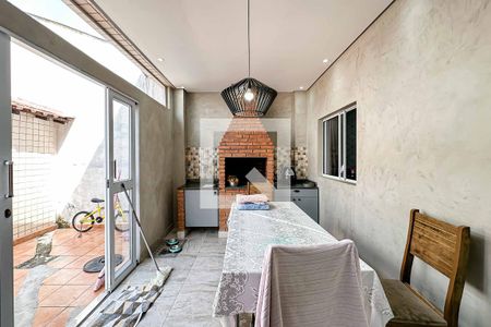 Casa à venda com 100m², 2 quartos e sem vaga Casa à venda com 100m², 2 quartos e sem vagaLavanderia