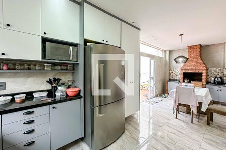 Casa à venda com 100m², 2 quartos e sem vaga Casa à venda com 100m², 2 quartos e sem vagaCozinha