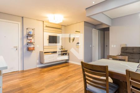 Apartamento à venda com 65m², 2 quartos e 1 vaga Apartamento à venda com 65m², 2 quartos e 1 vagaSala