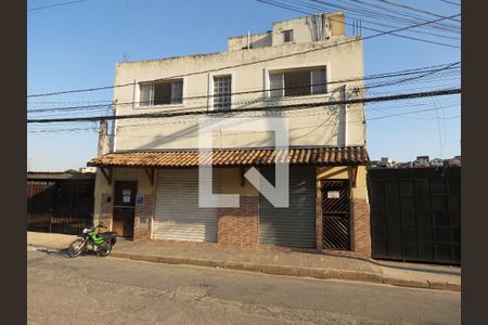 Casa para alugar com 63m², 1 quarto e sem vagaFachada