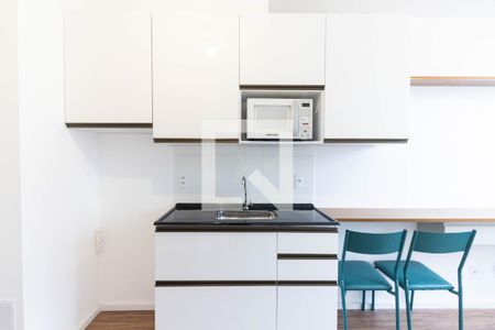 Sala/Cozinha de apartamento à venda com 1 quarto, 30m² em Água Branca, São Paulo