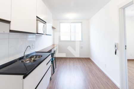 Sala/Cozinha de apartamento à venda com 1 quarto, 30m² em Água Branca, São Paulo