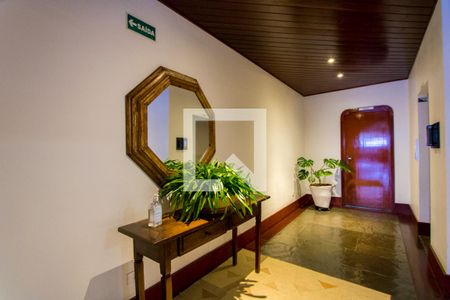 Apartamento à venda com 170m², 4 quartos e 2 vagas Apartamento à venda com 170m², 4 quartos e 2 vagasÁrea comum