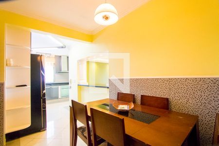 Apartamento à venda com 170m², 4 quartos e 2 vagas Apartamento à venda com 170m², 4 quartos e 2 vagasCozinha