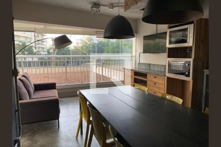 Apartamento à venda com 2 quartos, 77m² em Pinheiros, São Paulo