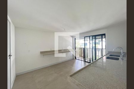 Apartamento à venda com 3 quartos, 198m² em Leblon, Rio de Janeiro
