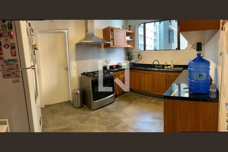 Apartamento à venda com 2 quartos, 160m² em Itaim Bibi, São Paulo