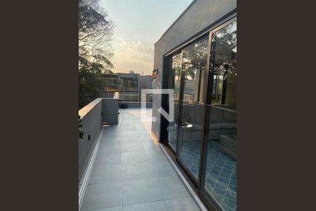 Casa de Condomínio à venda com 3 quartos, 341m² em Santo Amaro, São Paulo