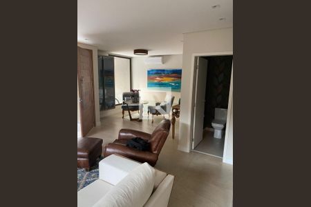 Casa de condomínio à venda com 341m², 3 quartos e 4 vagas