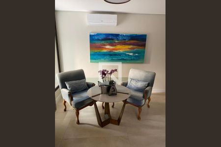 Casa de condomínio à venda com 341m², 3 quartos e 4 vagas