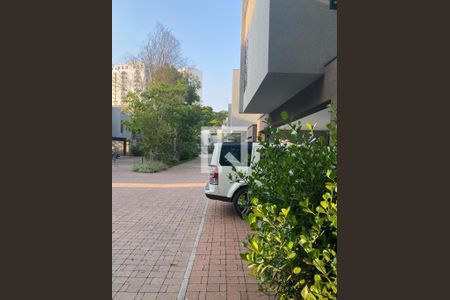 Casa de Condomínio à venda com 3 quartos, 341m² em Santo Amaro, São Paulo