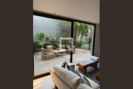 Casa de condomínio à venda com 341m², 3 quartos e 4 vagas