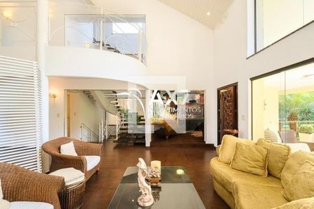 Casa de Condomínio à venda com 4 quartos, 700m² em Brooklin, São Paulo