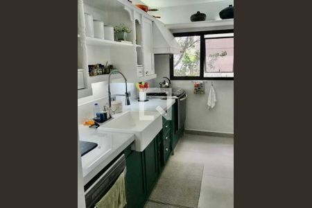 Apartamento à venda com 3 quartos, 171m² em Moema, São Paulo