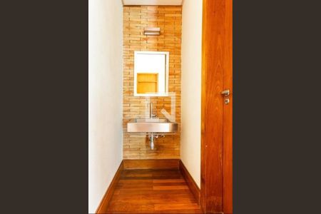 Casa à venda com 543m², 4 quartos e 2 vagas