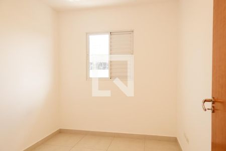 Quarto 1 de apartamento para alugar com 3 quartos, 65m² em Parque Vitória, São Paulo
