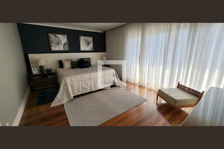 Casa à venda com 700m², 4 quartos e 6 vagas