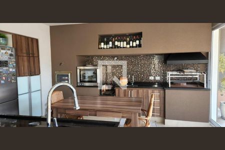 Casa à venda com 700m², 4 quartos e 6 vagas