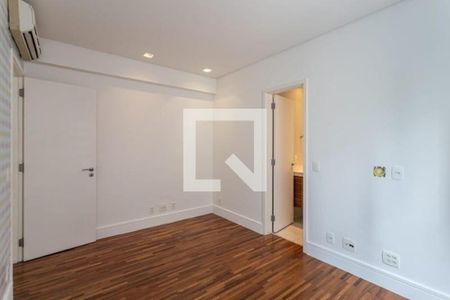 Apartamento à venda com 158m², 3 quartos e 3 vagas