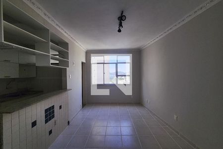 Apartamento à venda com 27m², 1 quarto e sem vagaSala/Quarto