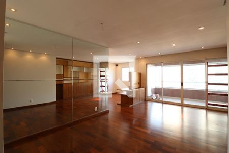 Apartamento para alugar com 119m², 3 quartos e 2 vagasSala