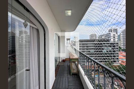 Sacada de apartamento para alugar com 3 quartos, 135m² em Cidade Monções, São Paulo