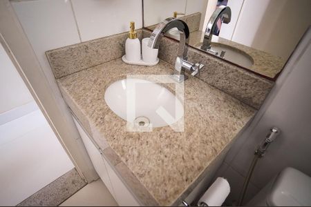 Apartamento à venda com 132m², 3 quartos e 2 vagasBanheiro 