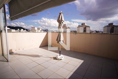 Apartamento à venda com 132m², 3 quartos e 2 vagasTerraço