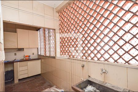 Apartamento para alugar com 166m², 4 quartos e 1 vagaArea de serviço