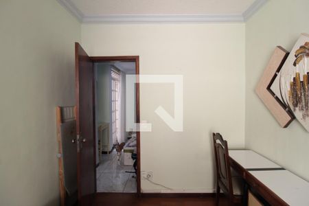 Quarto 1 de apartamento para alugar com 2 quartos, 73m² em Serrano, Belo Horizonte