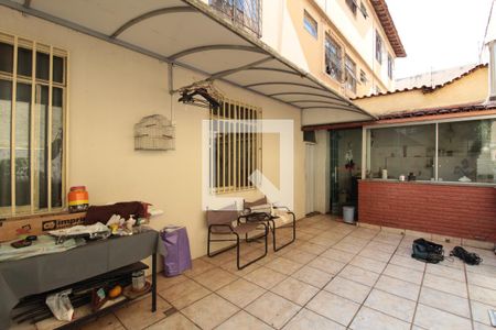 Apartamento para alugar com 73m², 2 quartos e 1 vagaÁrea de Serviço
