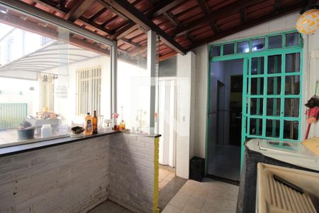 Apartamento para alugar com 73m², 2 quartos e 1 vagaÁrea de Serviço