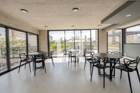 Studio para alugar com 25m², 1 quarto e sem vagaÁrea comum - Salão de festas