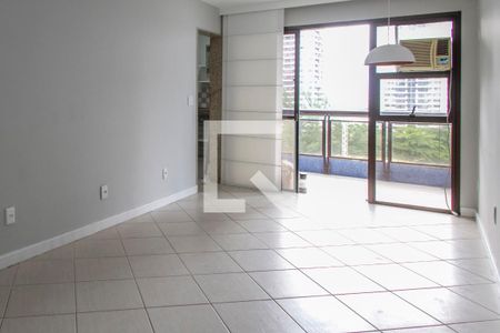 Sala de apartamento para alugar com 1 quarto, 58m² em Barra da Tijuca, Rio de Janeiro