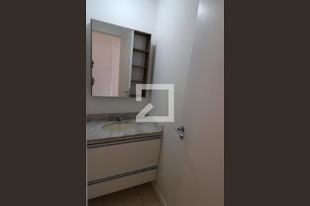 Banheiro de apartamento para alugar com 3 quartos, 70m² em Vila Andrade, São Paulo