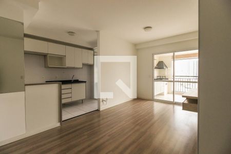 Apartamento para alugar com 71m², 2 quartos e 1 vagaSala