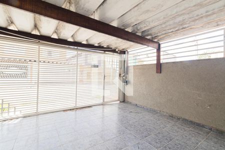 Casa à venda com 159m², 6 quartos e 2 vagasGaragem