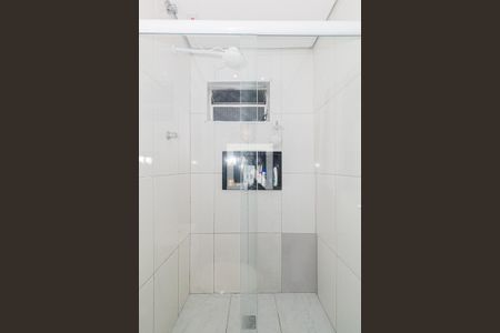 Casa à venda com 159m², 6 quartos e 2 vagasCasa 2 Banheiro