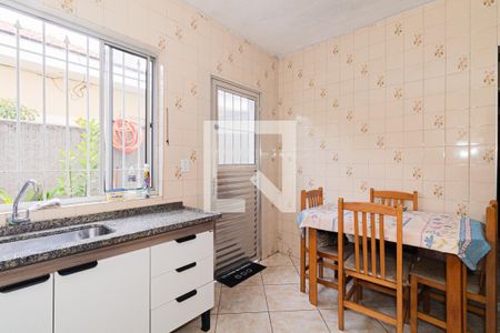 Casa à venda com 159m², 6 quartos e 2 vagasCasa 2 Cozinha