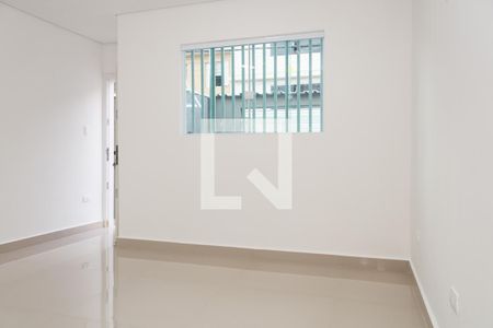Sala de casa para alugar com 2 quartos, 81m² em Vila Nivi, São Paulo