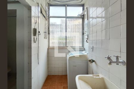 Apartamento à venda com 72m², 2 quartos e 1 vagaCozinha e Área de Serviço