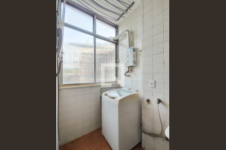 Apartamento à venda com 72m², 2 quartos e 1 vagaCozinha e Área de Serviço