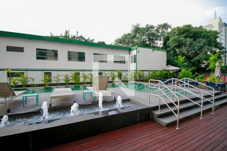 Studio à venda com 25m², 1 quarto e sem vagaPiscina