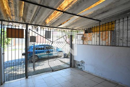 Casa à venda com 96m², 2 quartos e 1 vaga Casa à venda com 96m², 2 quartos e 1 vagaGaragem